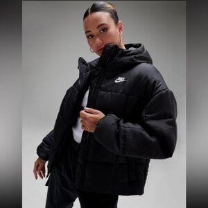 Nike Sportswear Classic Puffer Women's XS Black Therma-FIT Loose Hooded Jacket